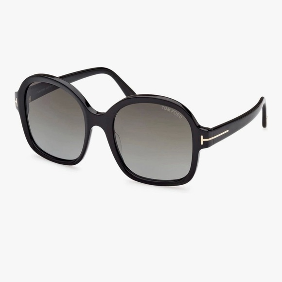 Tom Ford Accessories - TOM FORD SINHY BLACK SUNGLASSES 57-21-140mm NO CASE.with a small scratch.R14A